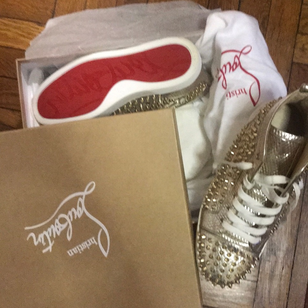 Christian louboutin authentic